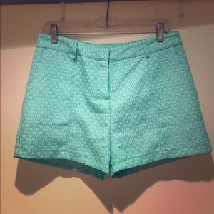 Beautiful textured shorts by Very J size Large